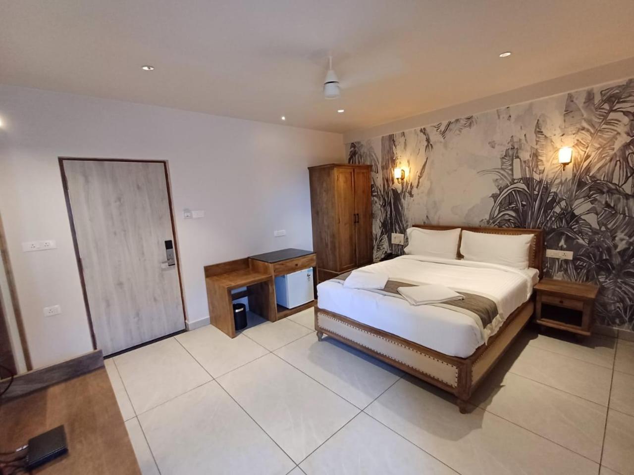 Ariena By Spree Hotels Goa Morjim Exterior photo